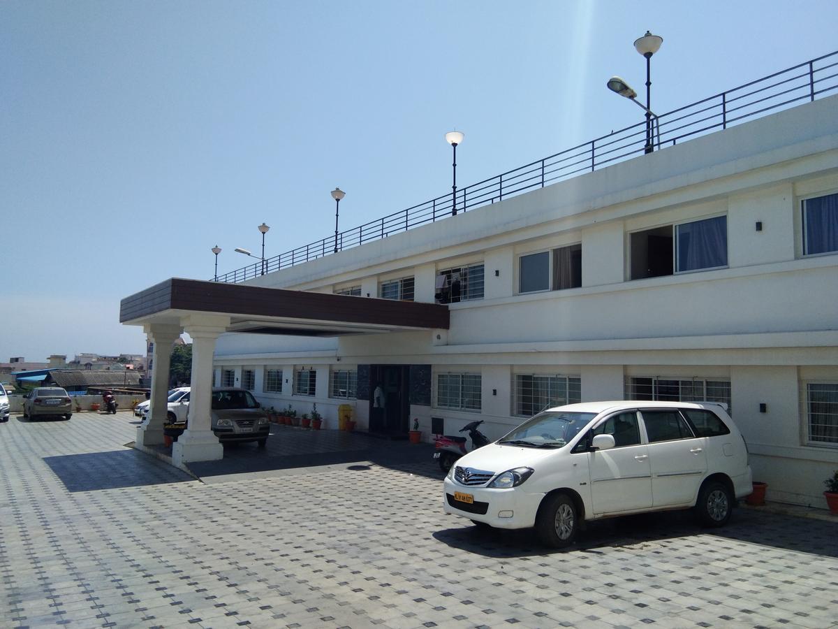 Hotel Sea Face Kânyâkumârî Extérieur photo