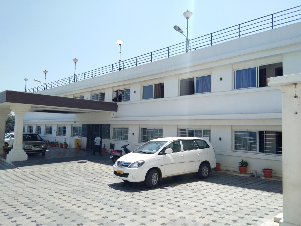 Hotel Sea Face Kânyâkumârî Extérieur photo