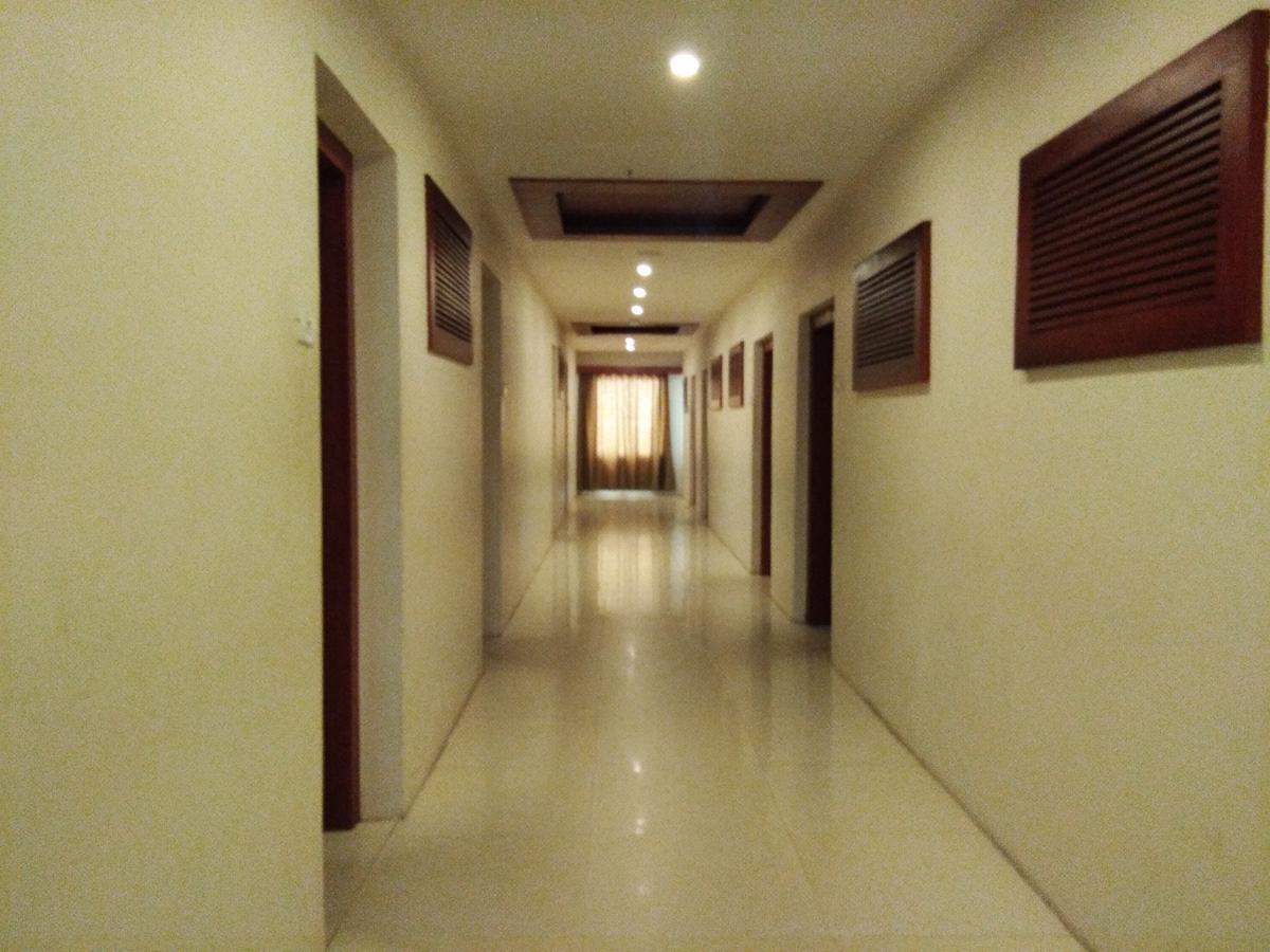 Hotel Sea Face Kânyâkumârî Extérieur photo