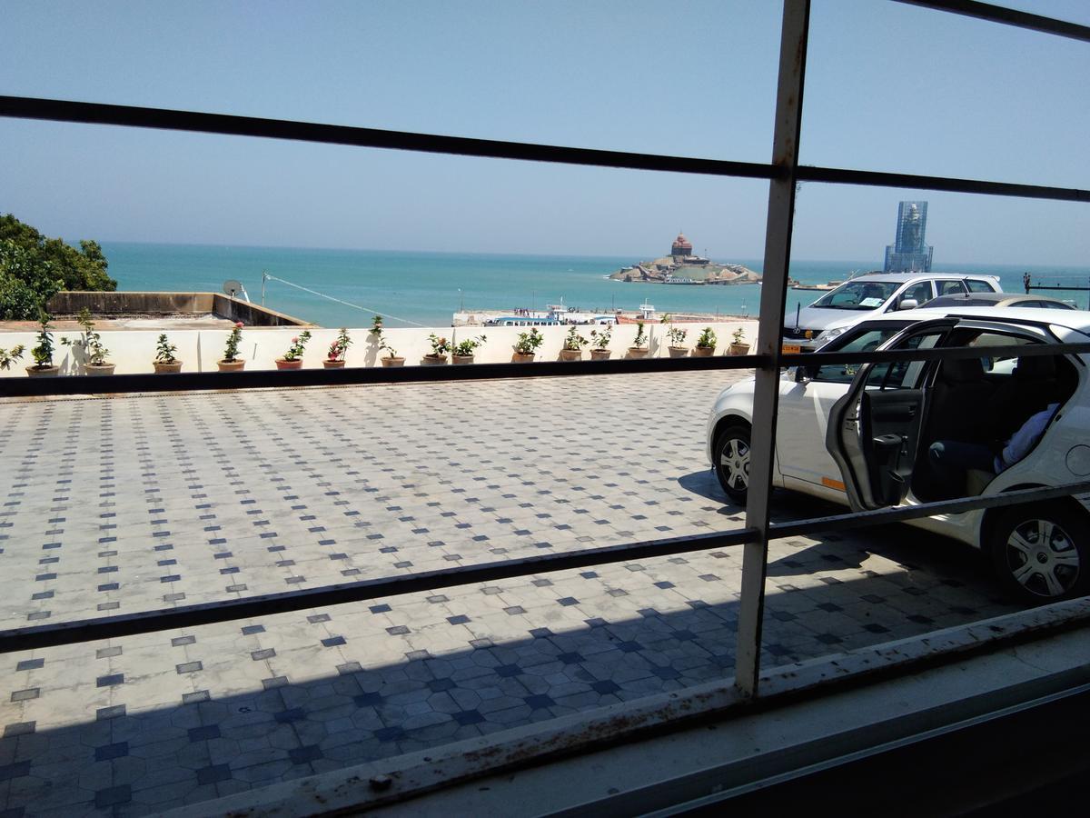 Hotel Sea Face Kânyâkumârî Extérieur photo