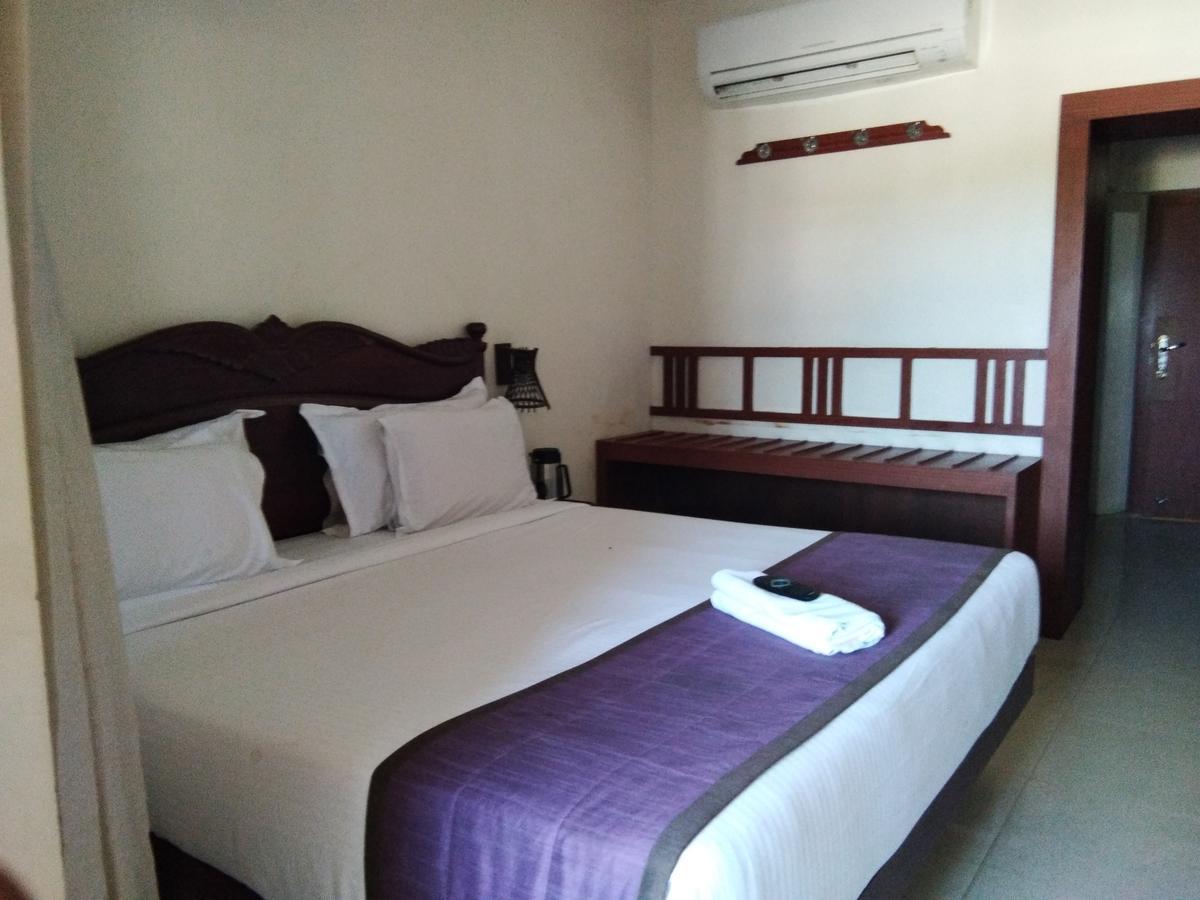 Hotel Sea Face Kânyâkumârî Extérieur photo